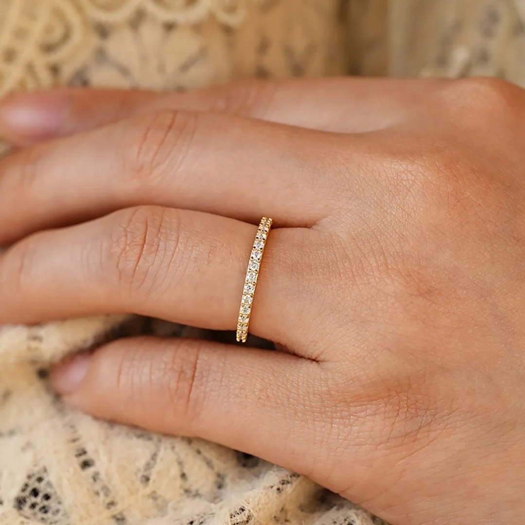 Lucia Eternity Band