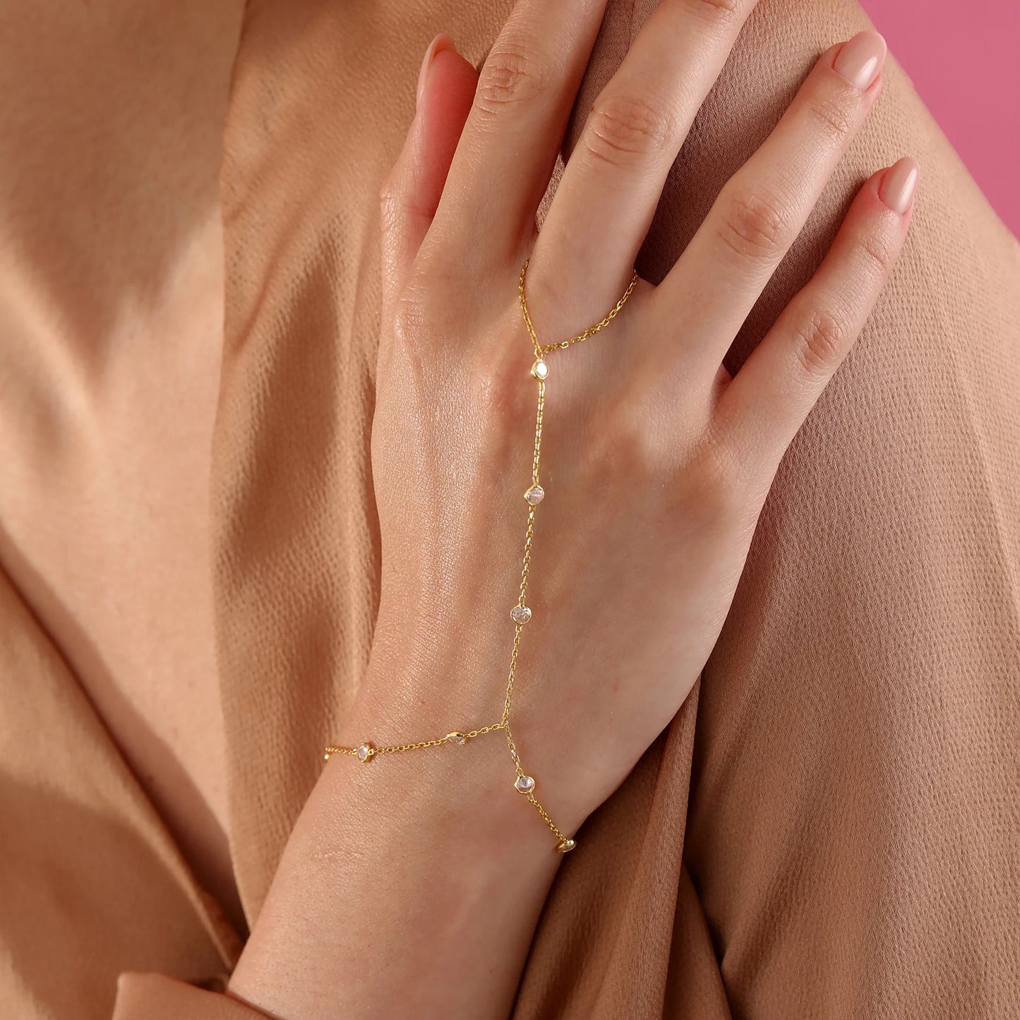 Sierra Zircon Stone Handchain