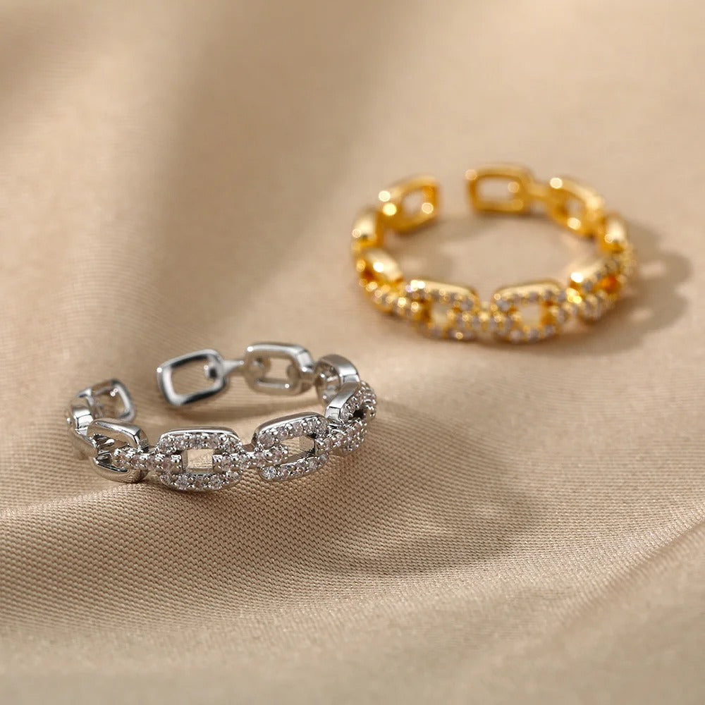 Inaya Zircon Twist Ring