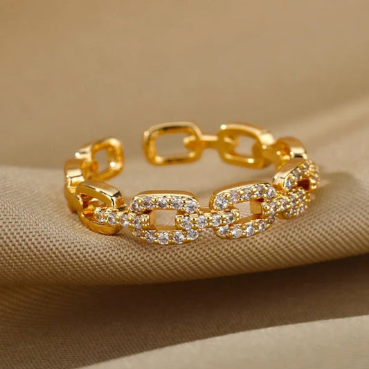 Inaya Zircon Twist Ring